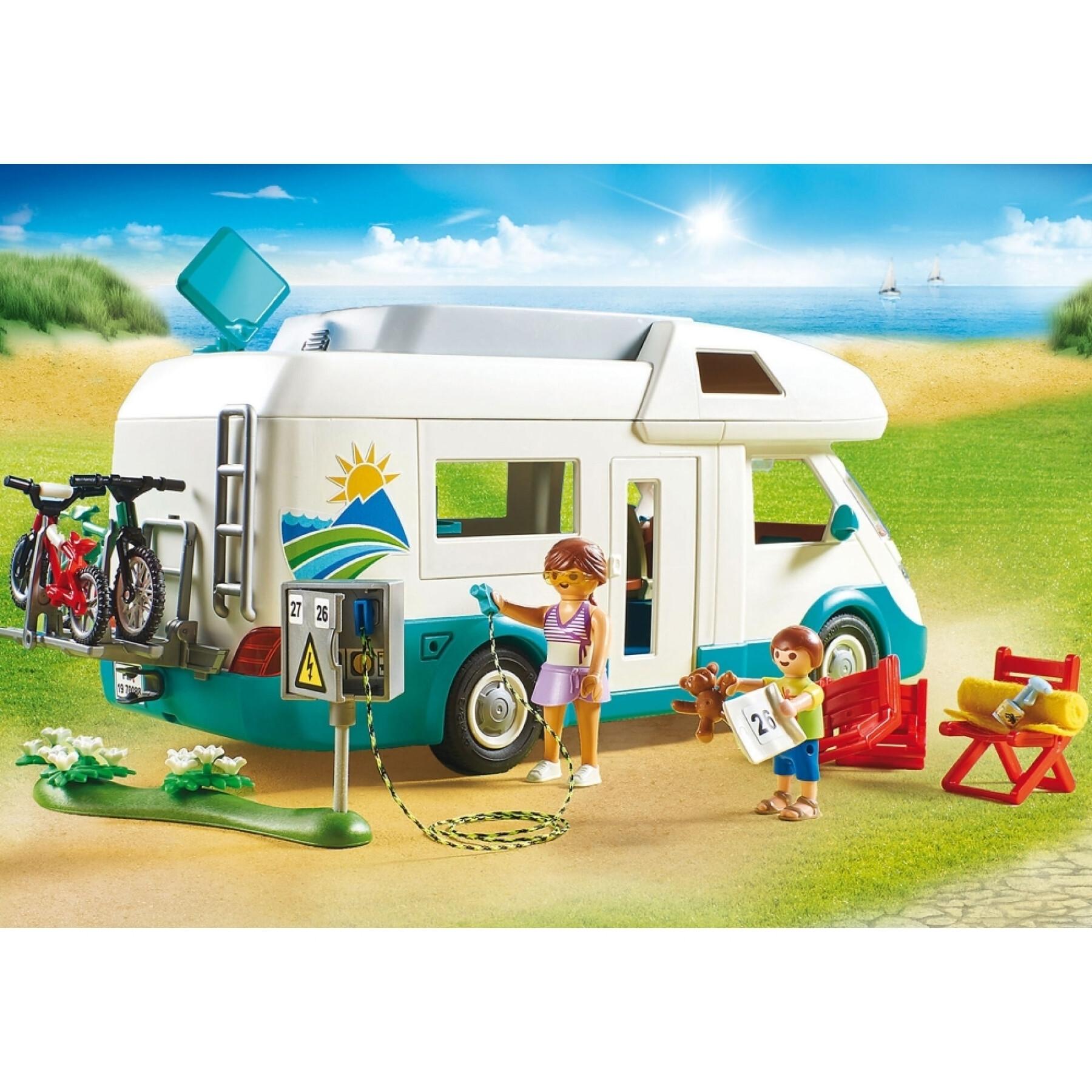 Letnia rodzina z przyczepą kempingową Playmobil